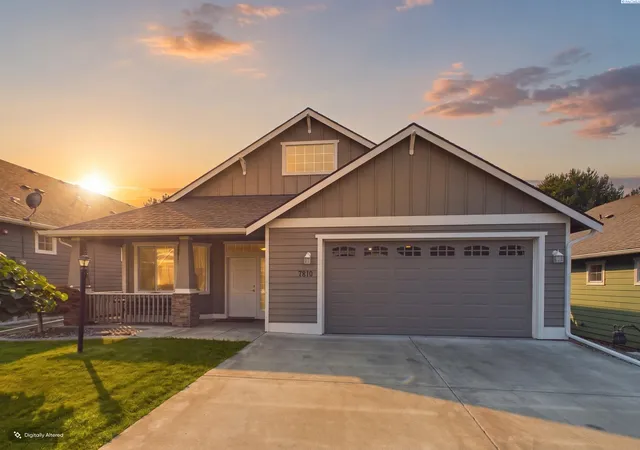 Photo 1 of Condo for sale at 7810 W 21st Avenue, Kennewick, WA 99338 | MLS# 294905 | Listing updated on 2026-09-17