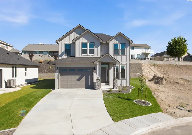 Homes for sale in Sunnyside, WA | 1329 W Ivy Ct, Sunnyside, WA 98944 | MLS# 294376