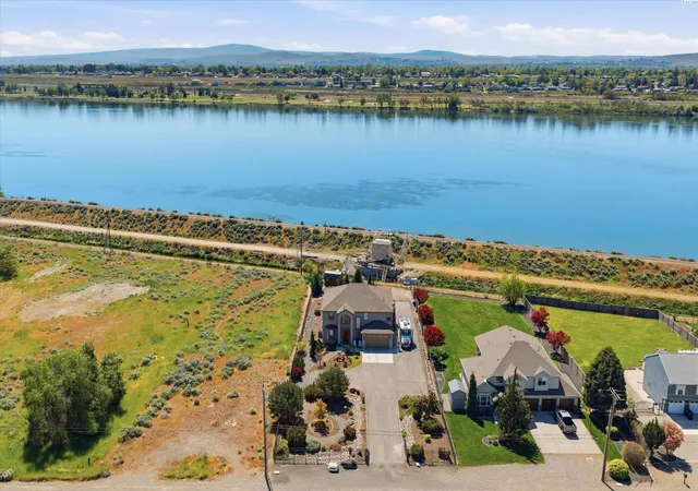 Homes for sale in Pasco, WA | 5620 W Sylvester St, Pasco, WA 99301 | MLS# 292558
