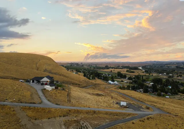 42nd image of 24168 S 242 Pr Sw, Prosser, WA 99350 | MLS# 293031