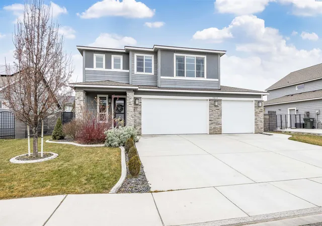 1st image of 9813 Coho Ct, Pasco, WA 99301 | MLS# 290028