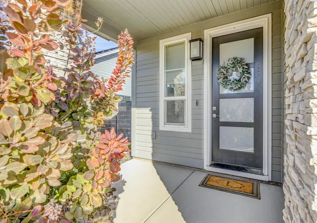 2nd image of 9813 Coho Ct, Pasco, WA 99301 | MLS# 290028