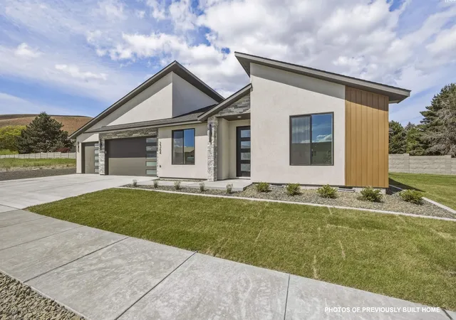 1st image of 2339 Lariat Lane, Richland, WA 99352 | MLS# 293443