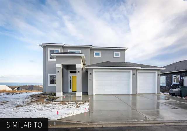 Photo 1 of Single family home for sale at 1122 S Florida Loop, Kennewick, WA 99338 | MLS# 295680 | Listing updated on 2026-09-17