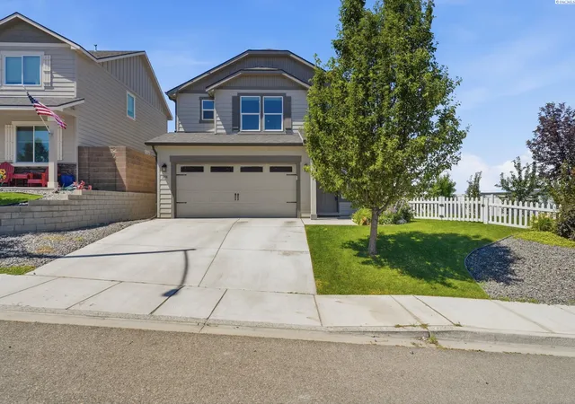 Homes for sale in Richland, WA | 294 Wishkah, Richland, WA 99352 | MLS# 294557