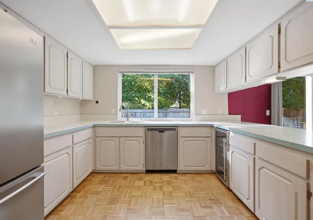 Photo 3 of Single family home for sale at 2508 S Edison Pl, Kennewick, WA 99338 | MLS# 293269 | Listing updated on 2026-09-14