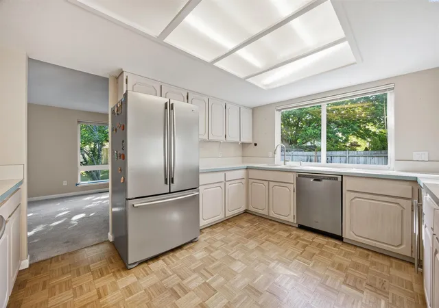 Photo 4 of Single family home for sale at 2508 S Edison Pl, Kennewick, WA 99338 | MLS# 293269 | Listing updated on 2026-09-14