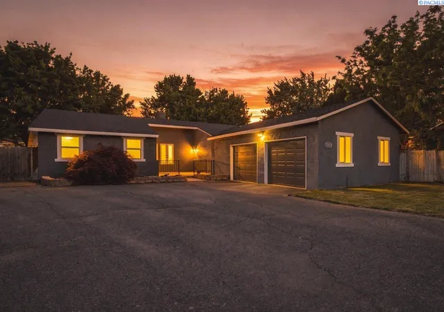 Photo 1 of Single family home for sale at 2508 S Edison Pl, Kennewick, WA 99338 | MLS# 293269 | Listing updated on 2026-09-14