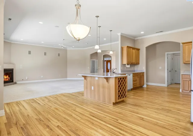 Photo 2 of Single family home for sale at 1811 S Dawes St, Kennewick, WA 99338 | MLS# 294673 | Listing updated on 2026-09-14