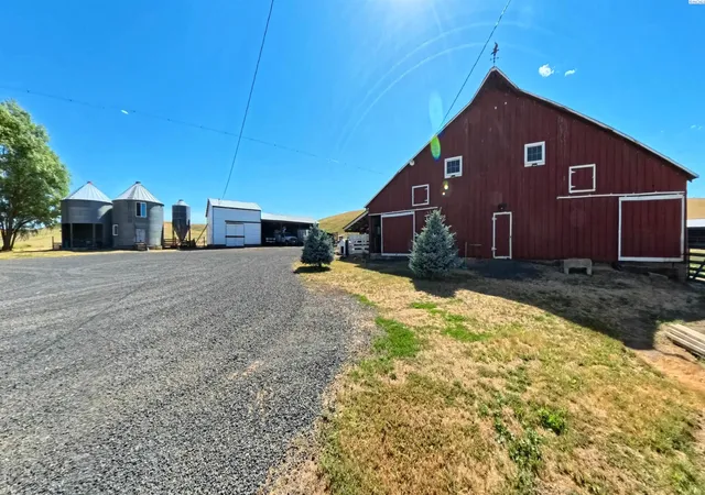 Homes for sale in La Crosse, WA | 601 Fleming Road, La Crosse, WA 99143 | MLS# 293862