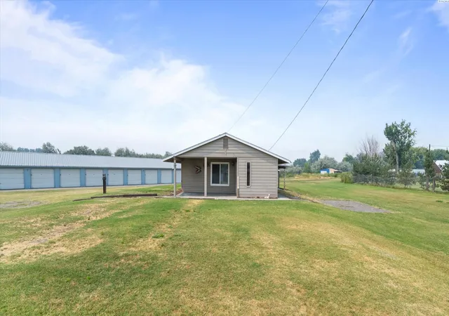 Photo 1 of Single family home for sale at 25204 S Haney Rd, Kennewick, WA 99337 | MLS# 295291 | Listing updated on 2026-09-16