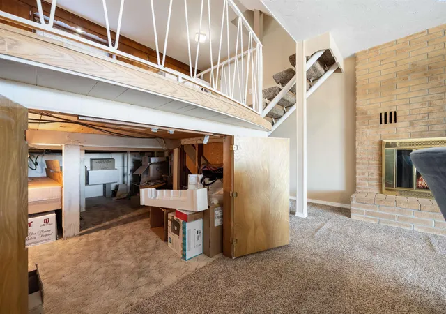 Photo 2 of Sale Pending at 218 N Underwood St, Kennewick, WA 99336 | MLS# 291654 | Listing updated on 2026-09-10
