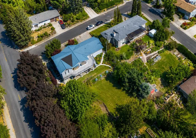 2nd image of 425 Nw Orion Dr, Pullman, WA 99163 | MLS# 294157
