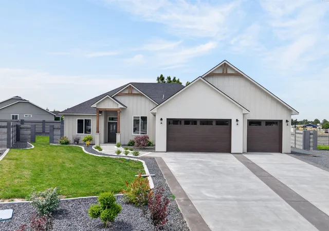 1st image of 7713 Allison Ct, Pasco, WA 99301 | MLS# 294536