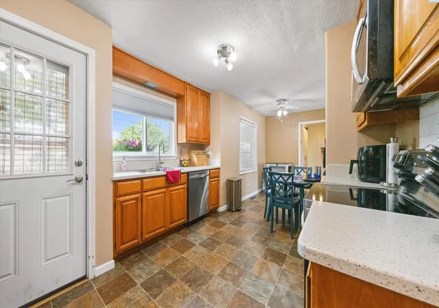 Photo 32 of Single family home for sale at 416 North Rd 36, Pasco, WA 99301 | MLS# 295428 | Listing updated on 2026-09-13