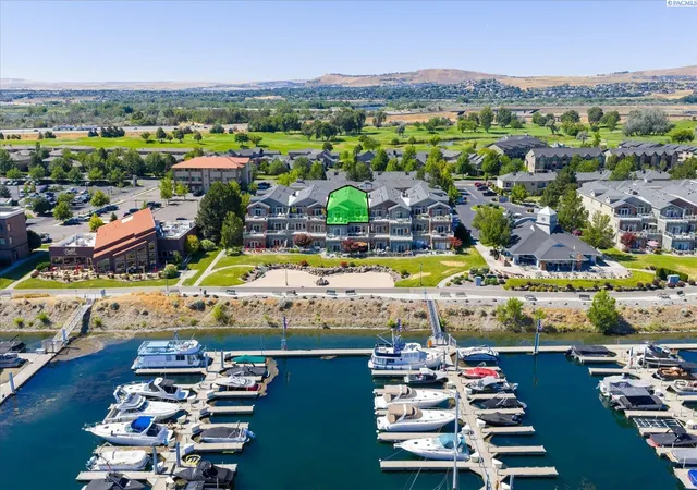 3rd image of 386 Columbia Point Dr, Richland, WA 99352 | MLS# 294668