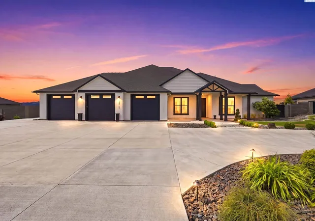 4th image of 14751 S Furlong Ln, Kennewick, WA 99338 | MLS# 293611