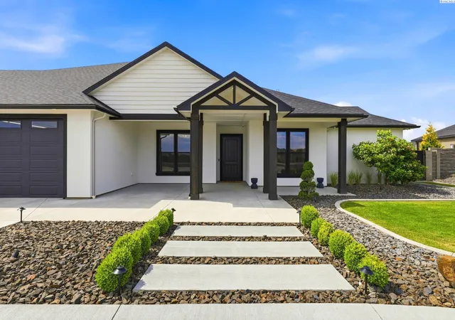 5th image of 14751 S Furlong Ln, Kennewick, WA 99338 | MLS# 293611
