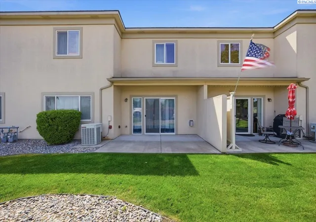 35th image of 765 Hanford St, Richland, WA 99354 | MLS# 293009