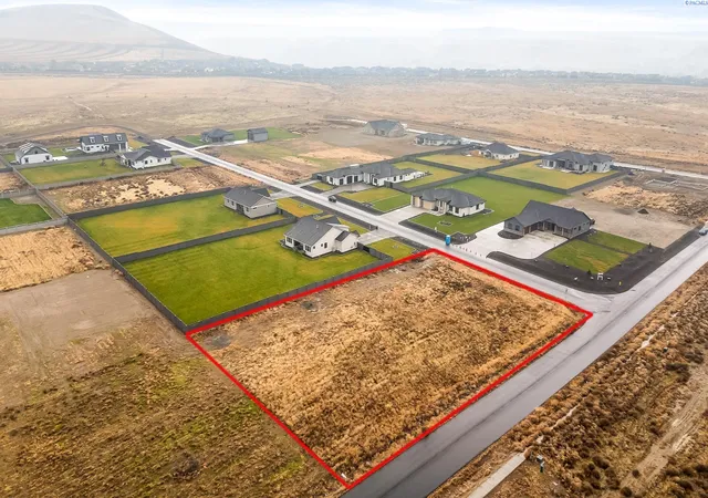 1st image of 7203 Ambrosia St, Kennewick, WA 99338 | MLS# 289045