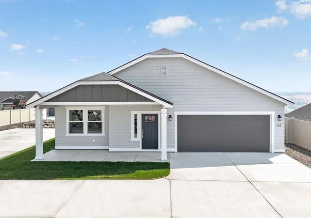 Photo 1 of Single family home for sale at 7142 W 24th Avenue, Kennewick, WA 99338 | MLS# 290974 | Listing updated on 2026-09-11