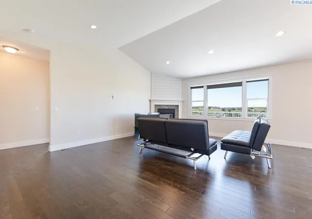 5th image of 1505 Sw Capri Ct, Pullman, WA 99163 | MLS# 294116