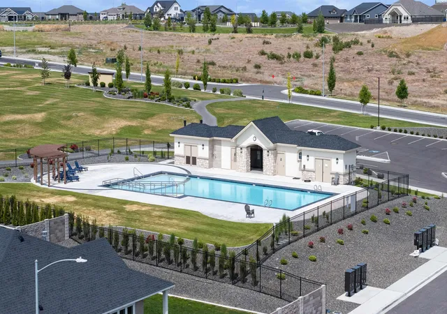 5th image of 2385 Waterhill Ave, Richland, WA 99352 | MLS# 294600