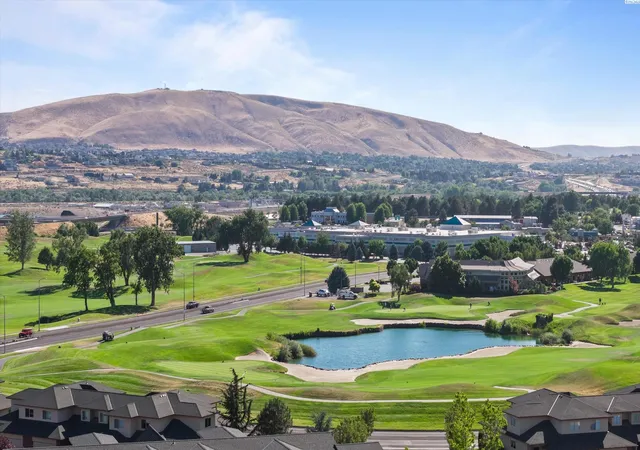45th image of 334 Columbia Point Dr Unit 301, Richland, WA 99352 | MLS# 293997