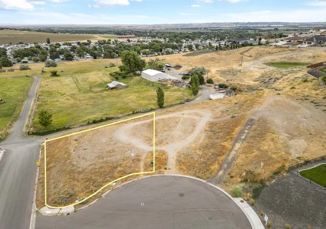 9th image of 6594 Caspian Pl, West Richland, WA 99353 | MLS# 294664