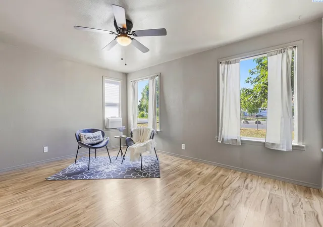 image of 908 Chris Ave, Benton City, WA 99320 | MLS# 294377