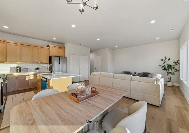 Photo 2 of Sale Pending at 205 N Dewberry Pl, Kennewick, WA 99336 | MLS# 294558 | Listing updated on 2026-09-17