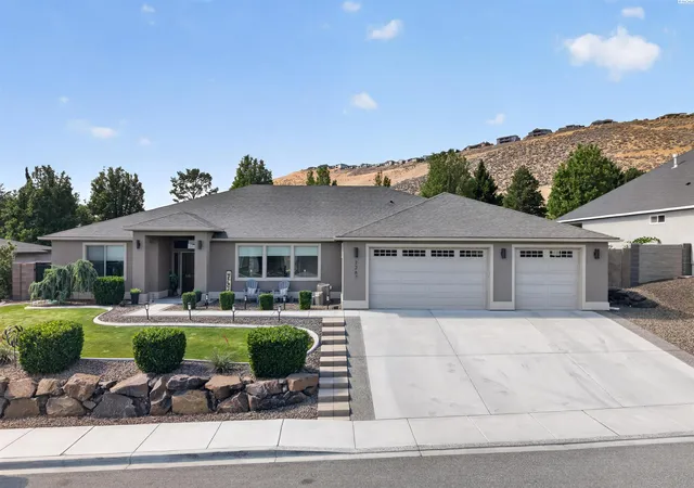 1st image of 2267 Sky Meadow Ave, Richland, WA 99354 | MLS# 294482