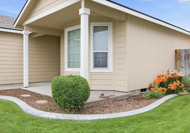 4th image of 5512 Coolidge Ct, Pasco, WA 99301 | MLS# 293678