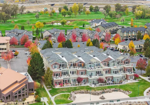 5th image of 386 Columbia Pt Dr, Richland, WA 99352