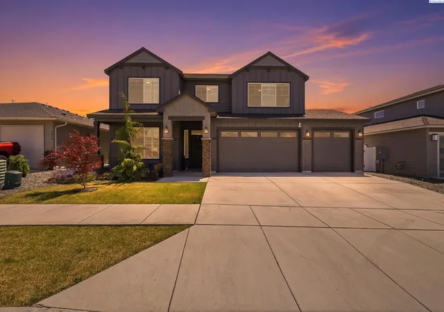 1st image of 4689 White Dr, Richland, WA 99352 | MLS# 293962