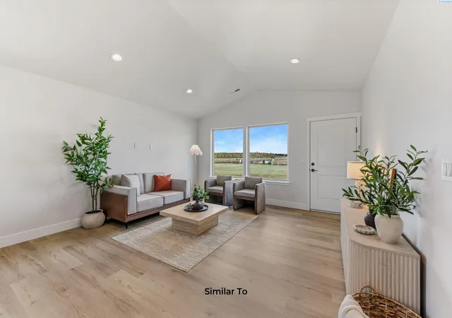 Photo 2 of Single family home for sale at 219 N Dewberry Pl, Kennewick, WA 99336 | MLS# 294627 | Listing updated on 2026-09-14
