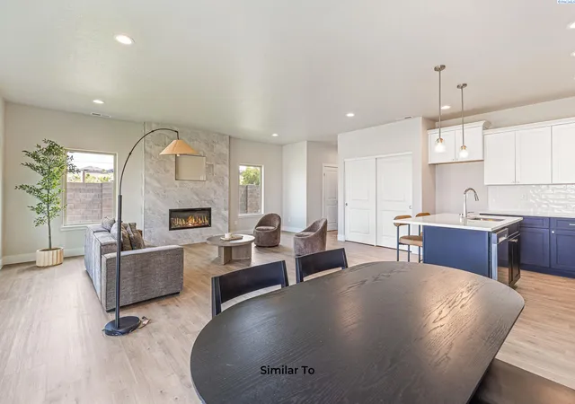 Photo 3 of Townhouse for sale at 7505 Grapevine Ct, West Richland, WA 99353 | MLS# 295463 | Listing updated on 2026-09-14