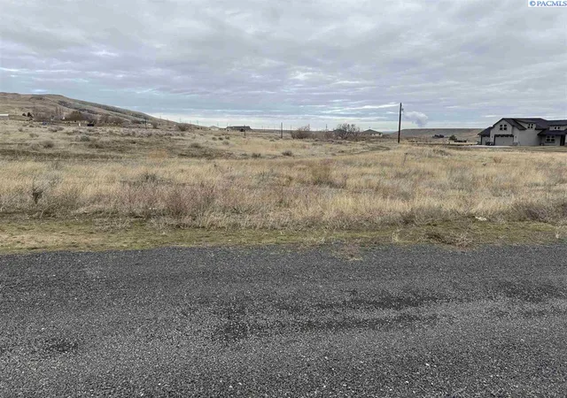 1st image of 65654 W 654 Pr Nw, Benton City, WA 99320 | MLS# 292619