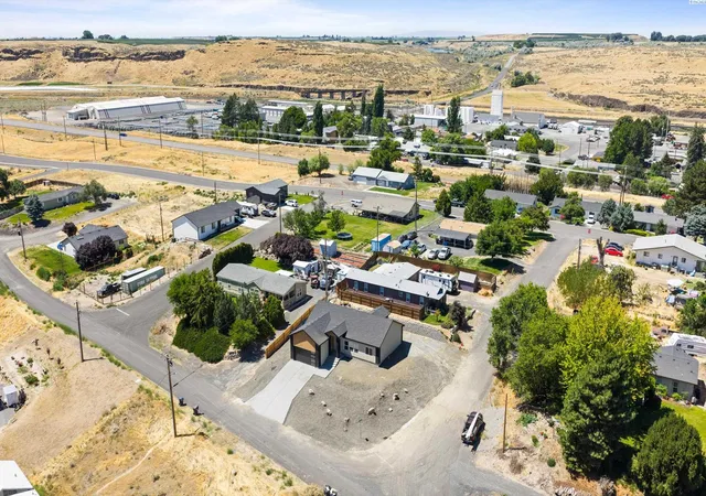 36th image of 210 Caldona Ave, Mesa, WA 99343 | MLS# 291667