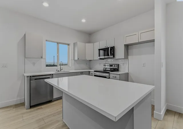 Photo 2 of Townhouse for sale at 7536 Grapevine Ct, West Richland, WA 99353 | MLS# 295653 | Listing updated on 2026-09-17