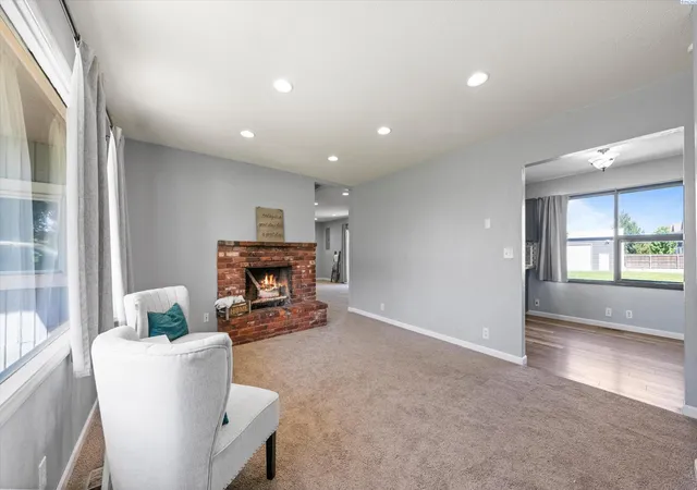 Homes for sale in Kennewick, WA | 114 N Kellogg St, Kennewick, WA 99336 | MLS# 294584