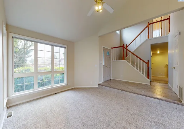 Homes for sale in Kennewick, WA | 258 W 23rd Pl, Kennewick, WA 99337 | MLS# 290970