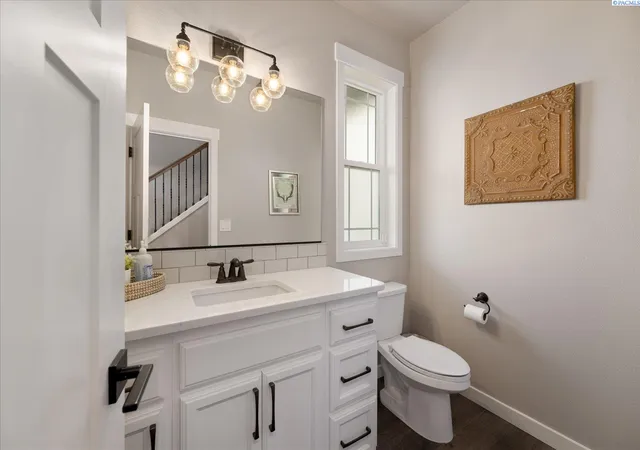 Photo 3 of Single family home for sale at 5520 W 28th Ave, Kennewick, WA 99338 | MLS# 295895 | Listing updated on 2026-09-11