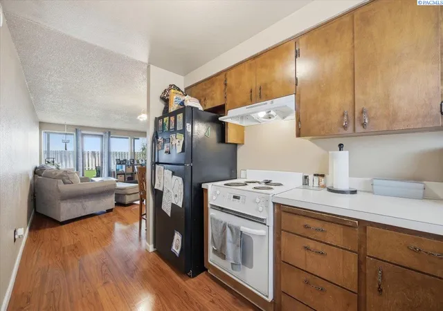 3rd image of 3506 W 1St Ave, Kennewick, WA 99336 | MLS# 291548