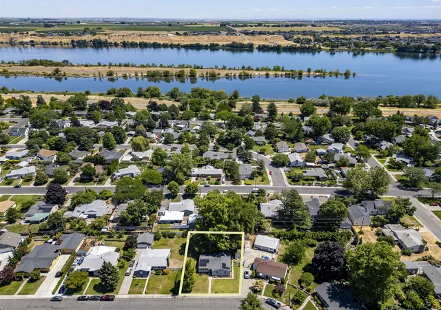 1st image of 80 Hodges Court, Richland, WA 99354 | MLS# 294103