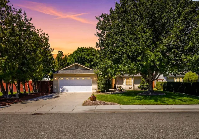 Homes for sale in West Richland, WA | 2503 Rose Street, West Richland, WA 99353 | MLS# 294519