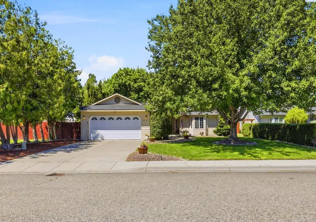 Homes for sale in West Richland, WA | 2503 Rose Street, West Richland, WA 99353 | MLS# 294519