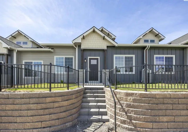 Homes for sale in West Richland, WA | 4484 Conifer St, West Richland, WA 99353 | MLS# 293970