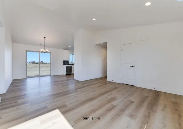 3rd image of 10115 Redbud Dr, Pasco, WA 99301 | MLS# 294070
