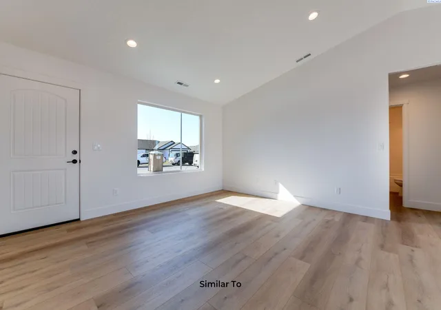 5th image of 10115 Redbud Dr, Pasco, WA 99301 | MLS# 294070